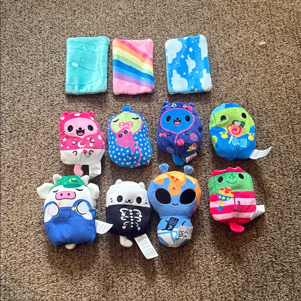 Lot of Colorful Plush Toy Set